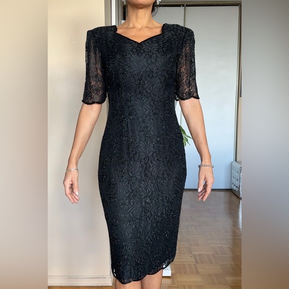 ❌SOLD ON MY IG Vintage Beaded Cocktail Dress - Picture 5 of 15